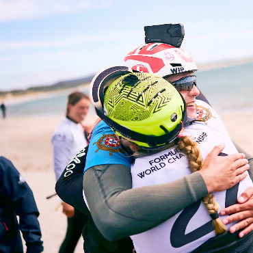 Elena Lengwiler holt die Bronzemedaille bei den Formula-Kite-Weltmeisterschaften - Gratulation zum dritten WM-Rang.