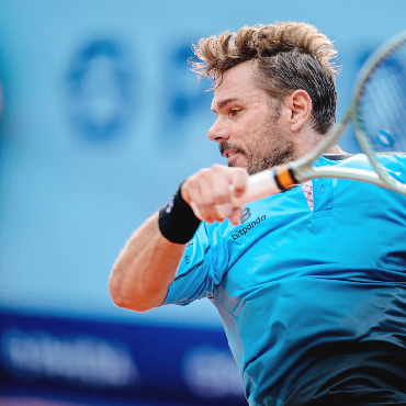 Einzigartiger Moment in Gstaad: Stan Wawrinka feiert Abschied mit Fans und Schweizer Musiker Bastian Baker - Stan Wawrinka feiert in Gstaad den Abschied als Tennisprofi.    FOTO: ZVG