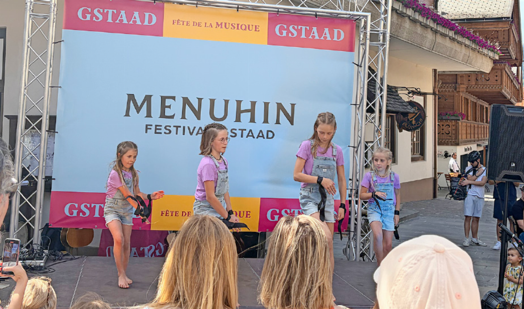 Bühne frei für Kinder und Jugendliche, die auf der Kids Stage performen durften. FOTOS: CLAUDIA HEINE Bühne frei für Kinder und Jugendliche, die auf der Kids Stage performen durften. FOTOS: CLAUDIA HEINE