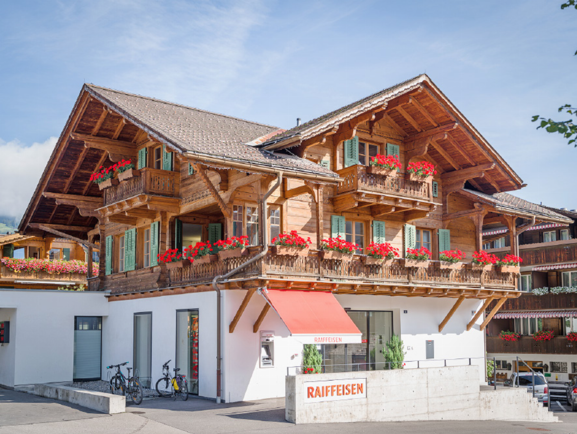 Startschuss für den Umbau der Geschäftsstelle Gstaad: eine Investition in die Zukunft - Das Bild wird blockiert. – Möglicherweise durch einen aktiven Adblocker.