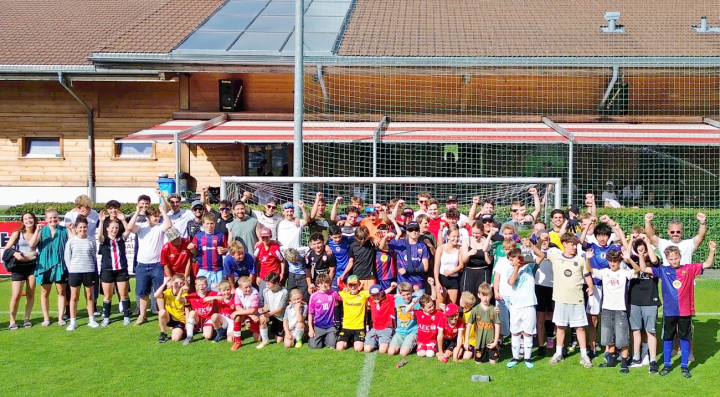 Das Saisonabschlussfest des FC Sarina war ein voller Erfolg. FOTOS: ZVG