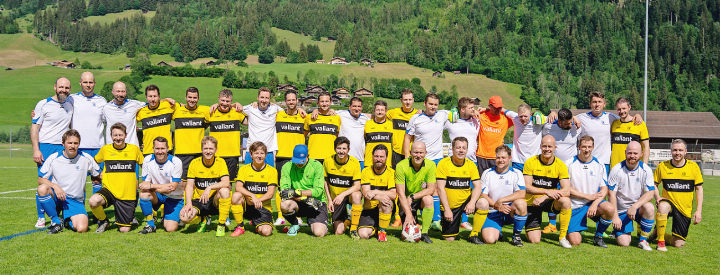 Die FCO-Legenden vor dem Match – das gezeigte Spiel war durchaus abwechslungsreich und spannend.
