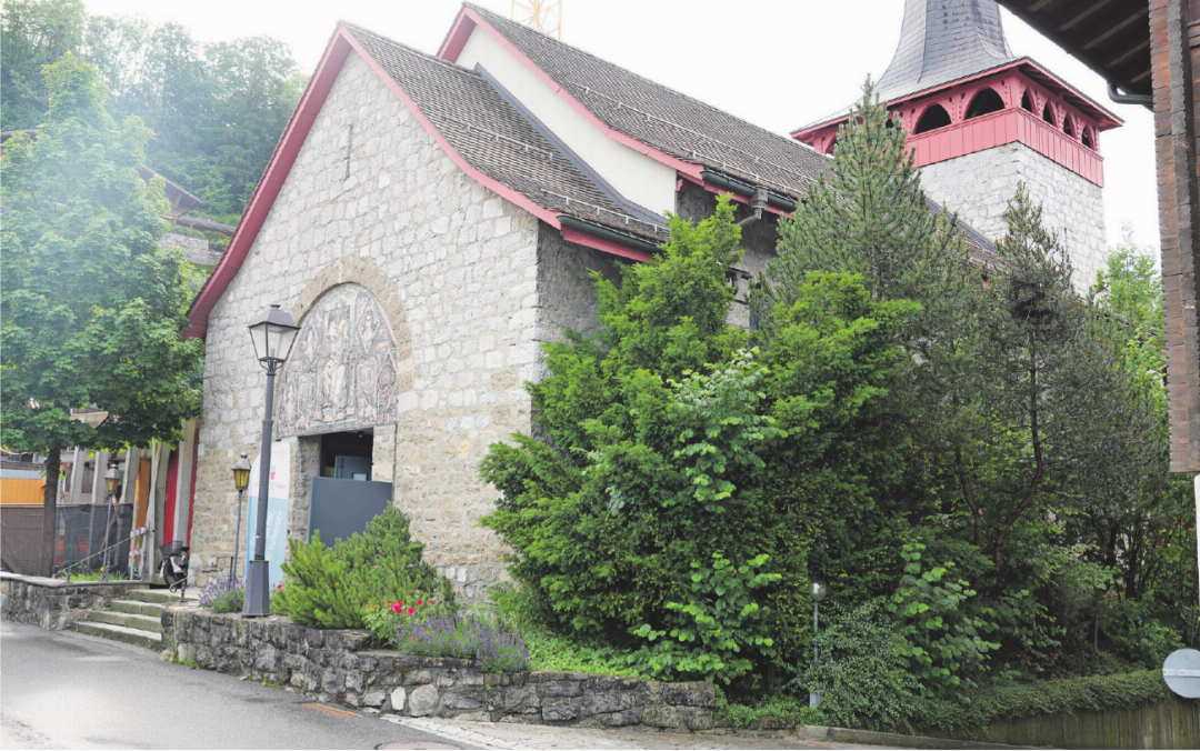 Pfarrei neu denken: Die Pfarrei St. Josef Gstaad schreibt Briefe an ihre 2600 Mitglieder. FOTOS: JONATHAN SCHOPFER Pfarrei neu denken: Die Pfarrei St. Josef Gstaad schreibt Briefe an ihre 2600 Mitglieder. FOTOS: JONATHAN SCHOPFER