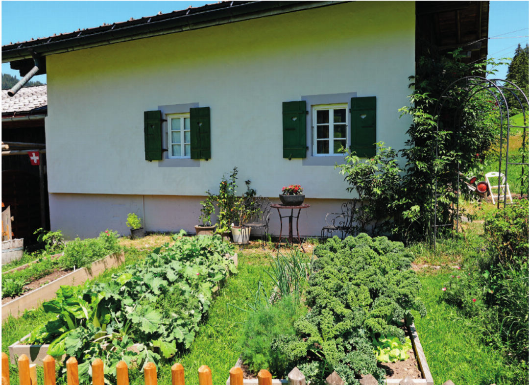 Aus dem Skilift wurde ein Pfarrhaus mit Garten. Aus dem Skilift wurde ein Pfarrhaus mit Garten.