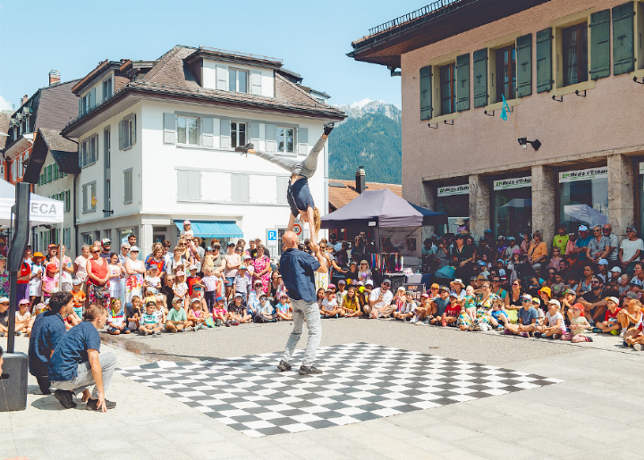Das Kinderfestival fand in Château-d’Oex statt.   FOTO: DYLAN ROCHAT