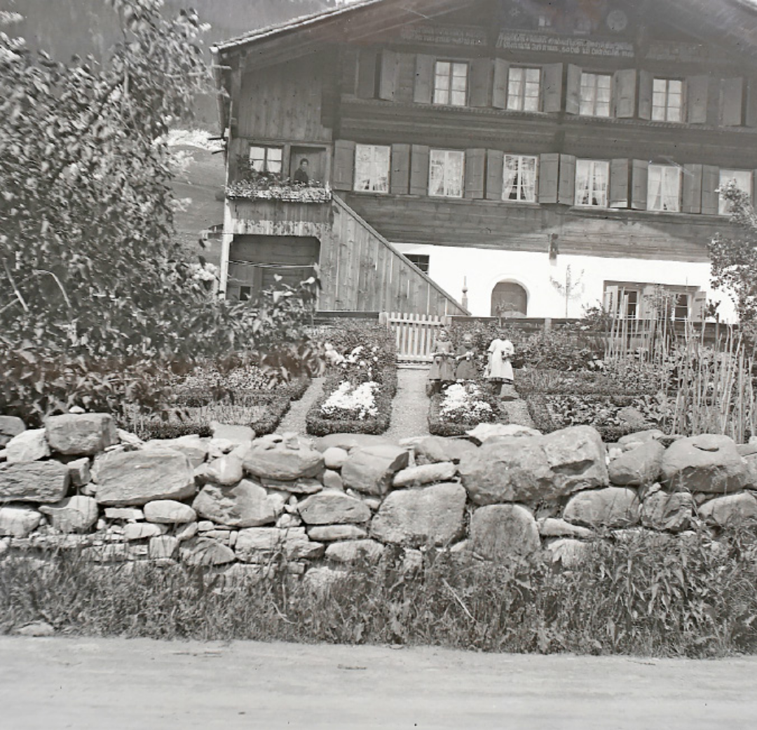 FOTO: ZVG Altes Archiv Saanen, Nachlass Hildi Matti FOTO: ZVG Altes Archiv Saanen, Nachlass Hildi Matti