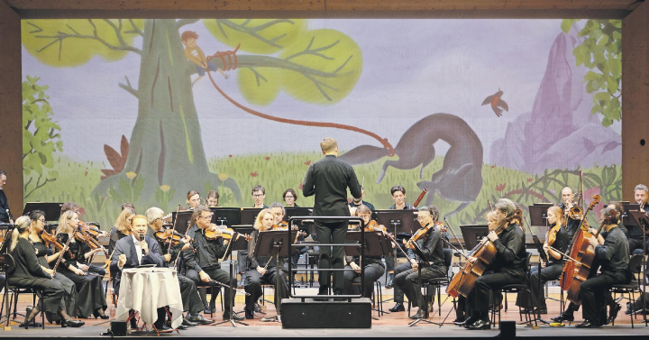 Wusste zu überzeugen: das Royal Philharmonic Orchestra mit seinem Dirigenten Vasily Petrenko. FOTOS: MENUHIN FESTIVAL GSTAAD/BAILEY DAVIDSON Wusste zu überzeugen: das Royal Philharmonic Orchestra mit seinem Dirigenten Vasily Petrenko. FOTOS: MENUHIN FESTIVAL GSTAAD/BAILEY DAVIDSON