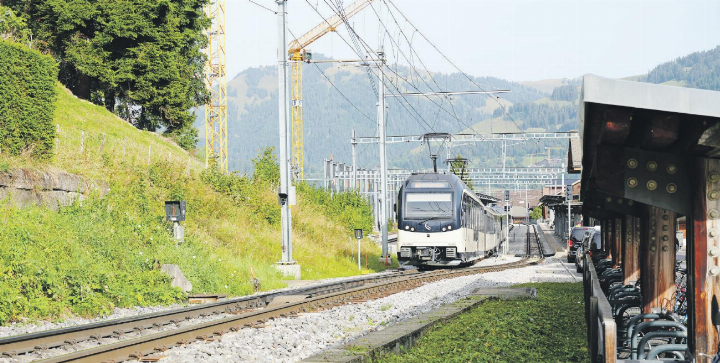 Zusätzliche Kreuzungsstellen sollen den Fahrplan auf dem Streckennetz der MOB stabiler machen und langfristig einen Halbstundentakt ermöglichen. FOTO: MAXIME VÖGELE Zusätzliche Kreuzungsstellen sollen den Fahrplan auf dem Streckennetz der MOB stabiler machen und langfristig einen Halbstundentakt ermöglichen. FOTO: MAXIME VÖGELE