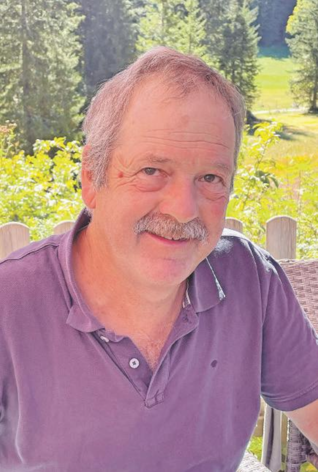 Toni von Grünigen, Mitbesitzer der Liegenschaft. Toni von Grünigen, Mitbesitzer der Liegenschaft.