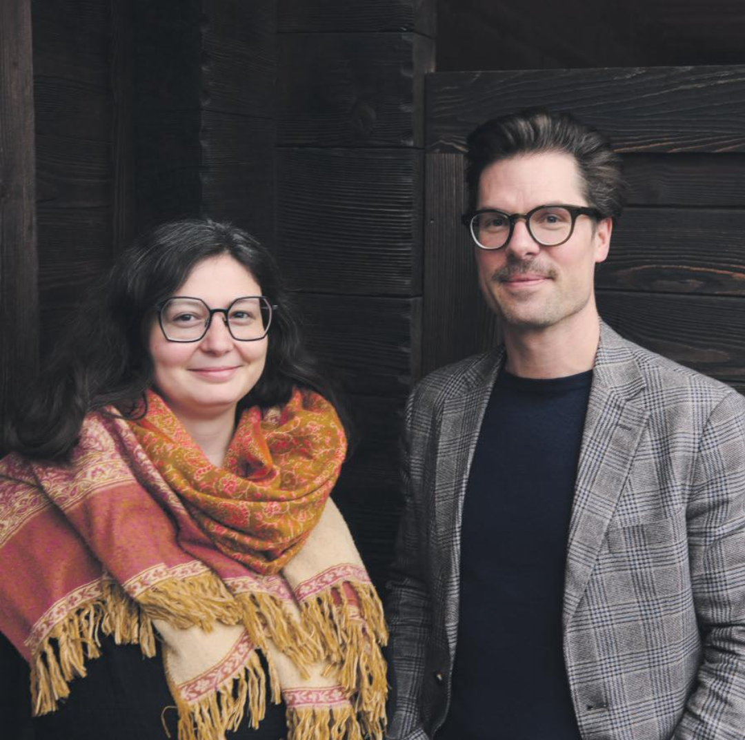 Leonora Schulthess, verantwortlich für das Programm, und Markus Iseli, Präsident des Literarischen Herbsts Gstaad. FOTO: Dominique Uldry Leonora Schulthess, verantwortlich für das Programm, und Markus Iseli, Präsident des Literarischen Herbsts Gstaad. FOTO: Dominique Uldry