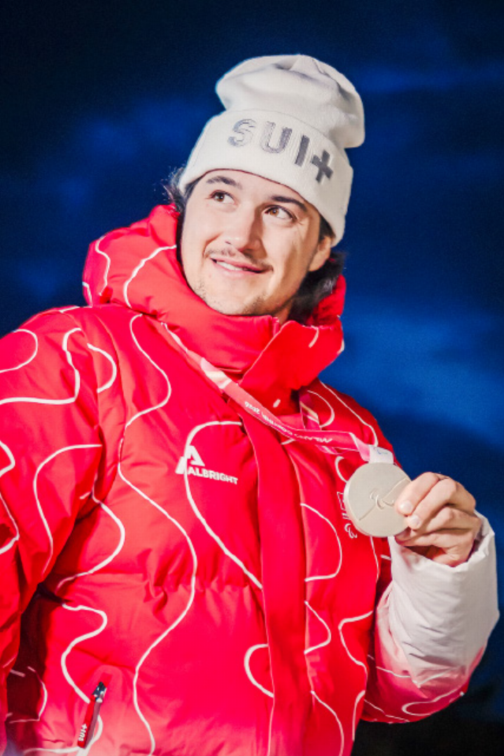 Der Snowboarder Fabrice von Grünigen von der Oeschseite ist als «Berner Sportler des Jahres mit Beeinträchtigung» nominiert.    ARCHIVFOTO: SWISS PARALYMPIC/GABRIEL MONNET