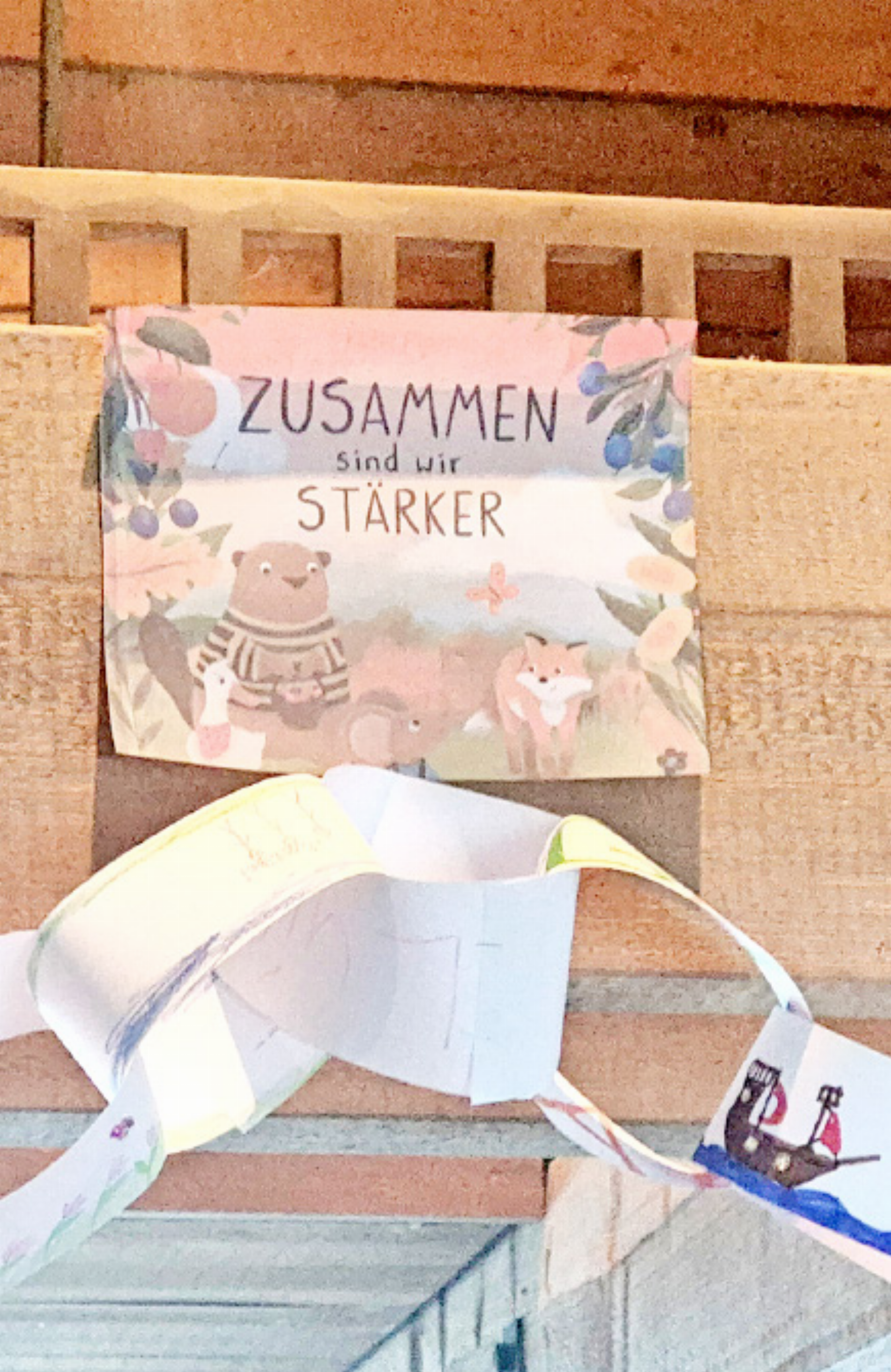 Zusammen sind wir stärker - Das Bild wird blockiert. – Möglicherweise durch einen aktiven Adblocker.